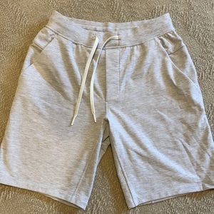 Men’s lululemon shorts size m